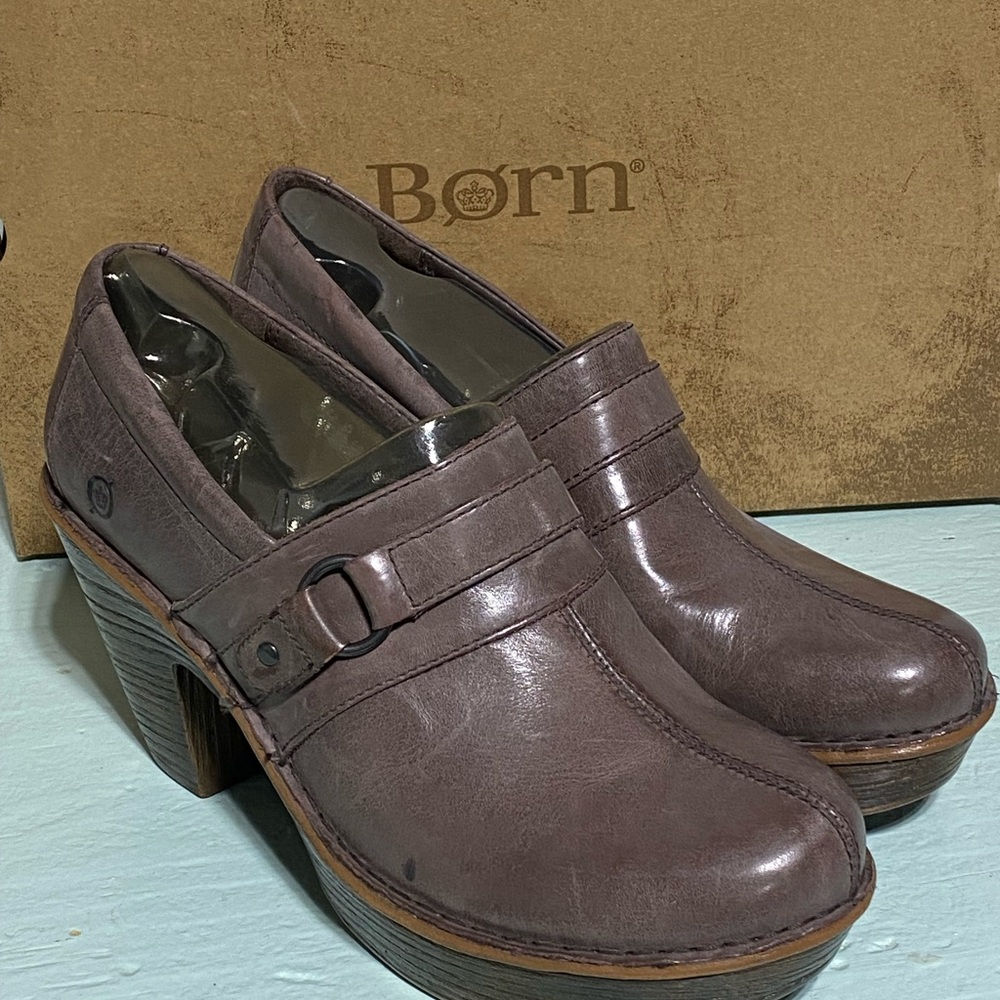 Born Women's Brown Leather Heeled Loafers